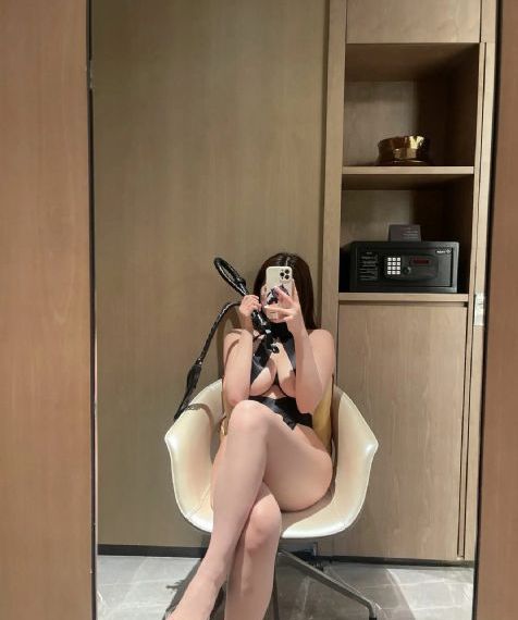 朝八晚四美国_剧情片免费观看电视剧